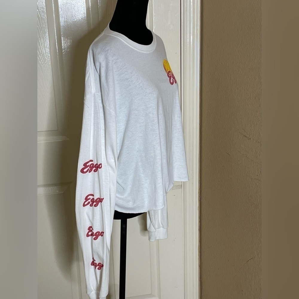 NWOT Kellogg's Women's Size XL Long Sleeve Eggo Waffle Logo Crop Top Raw Hem - Picture 11 of 16